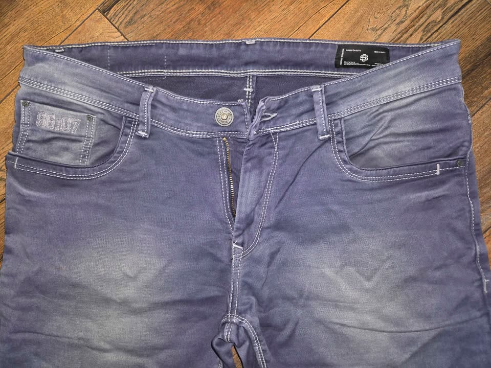 Men’s Street GutZ Dark Wash Jeans - Size 36 (Facebook Marketplace)